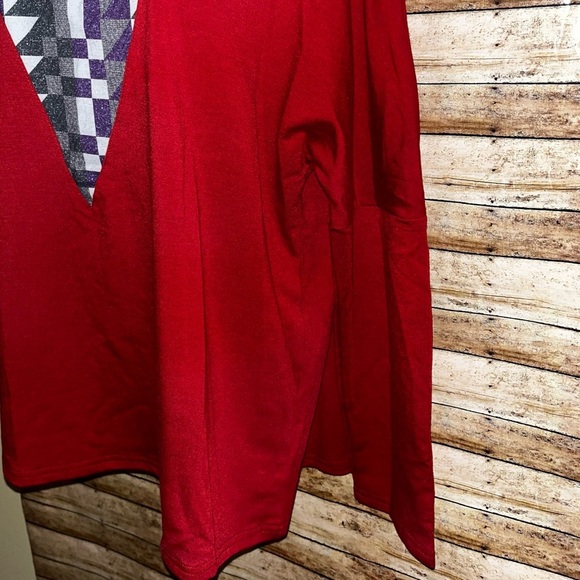 Burgundy long sleeve colorblock aztec loose fit top Sz XL - Picture 5 of 5